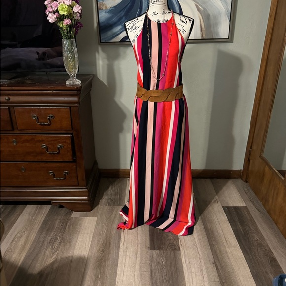 Bright & Beautiful! Vici Backless, Halter Dress with Slimming Vertical Lines - Picture 2 of 11